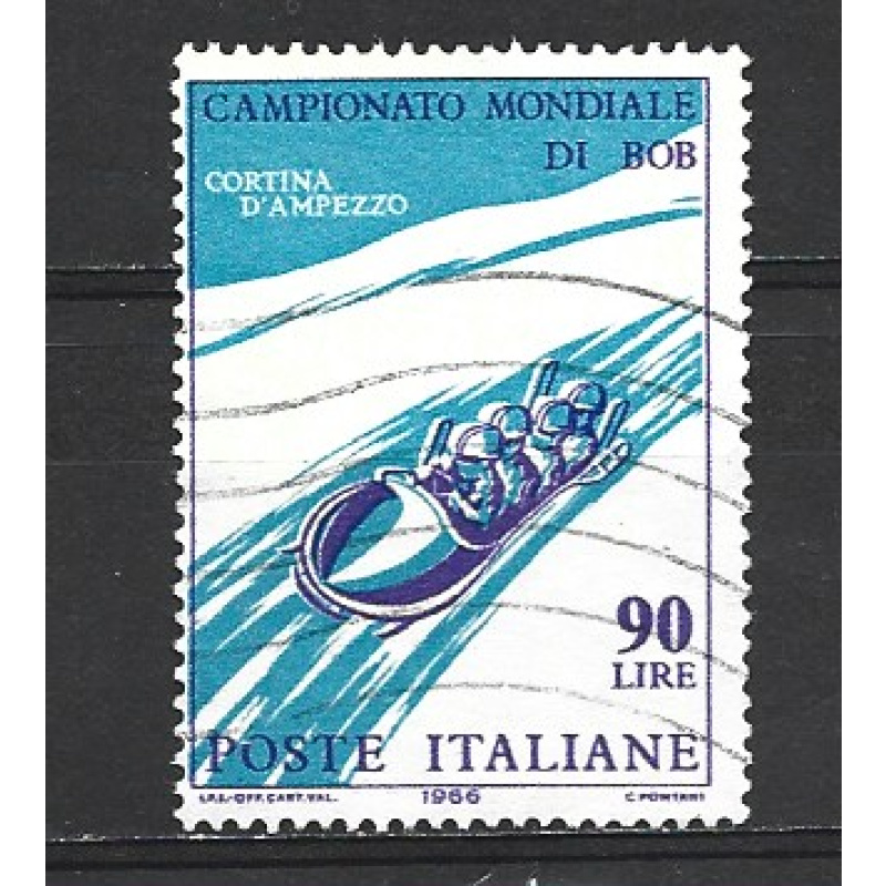 Italie 1966 - y & T : 939 - Bobsleigh