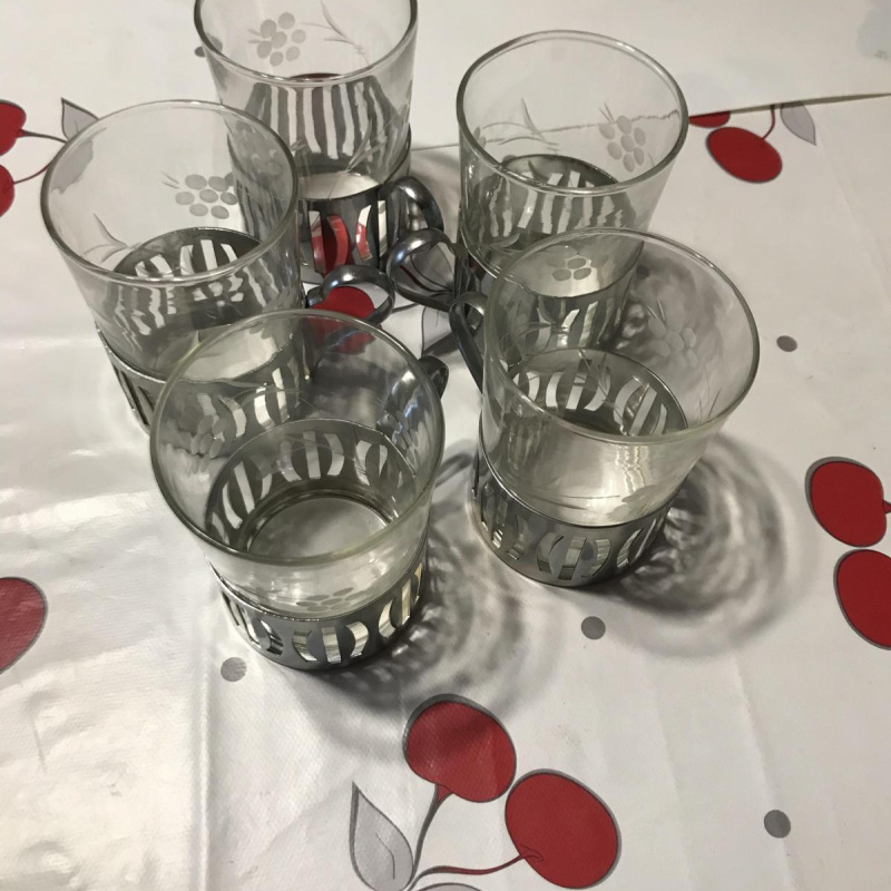 Lot 5 tasses à thé vintage