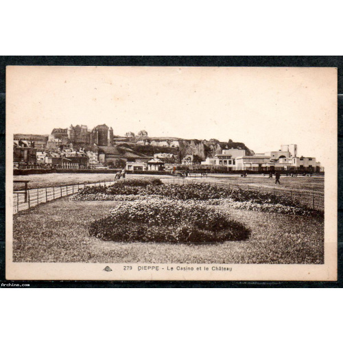 CP : Dept 76 (Seine Maritime) 279 DIEPPE le casino et le chateau 1942