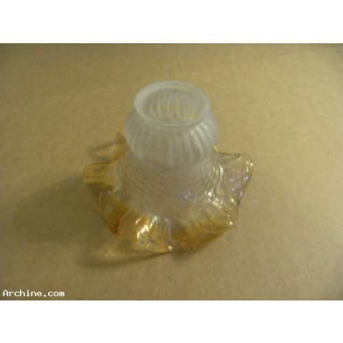 Tulipe en verre pour applique / lustre / lampe - années 70