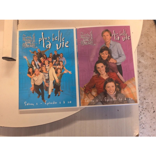 Lot de 2 DVD plus belle la vie saison 1